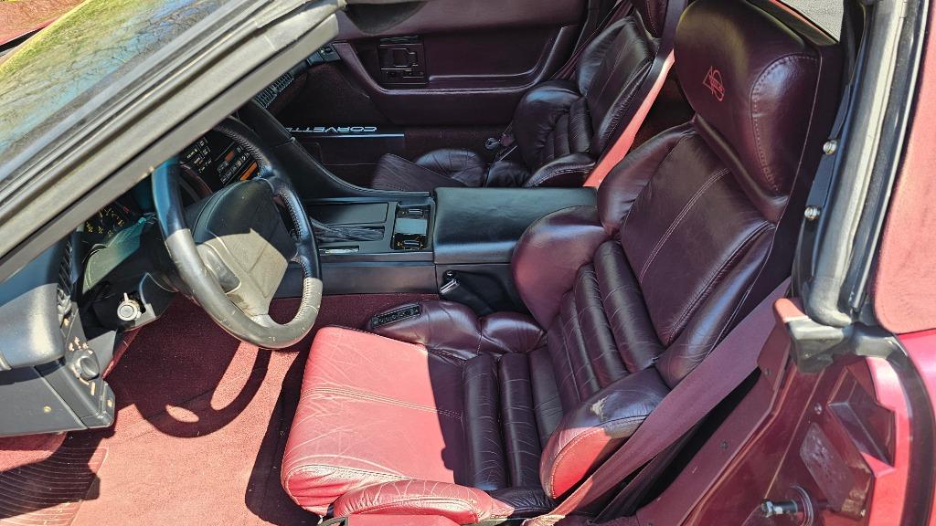 1993 Chevrolet Corvette - Photo 9