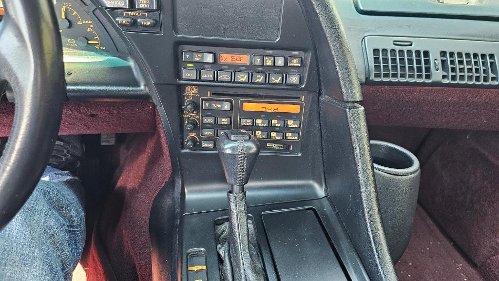 1993 Chevrolet Corvette - Photo 10